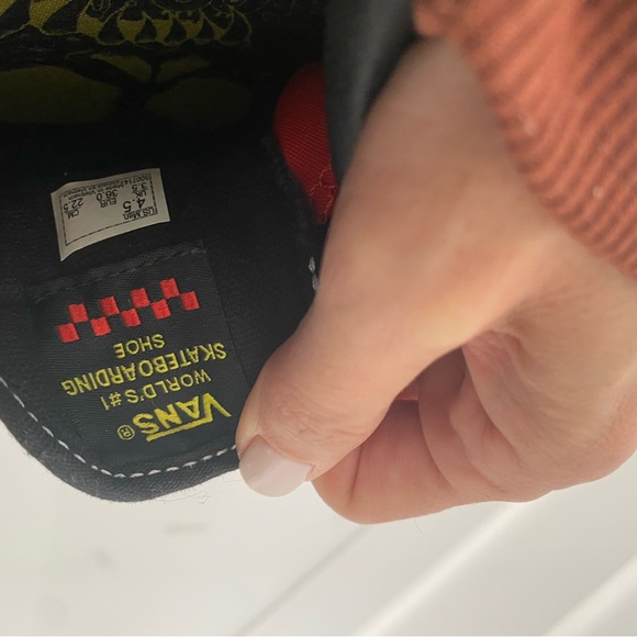 Vans shoes - Picture 3 of 4